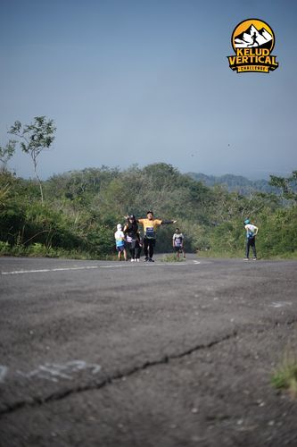 Race photo from Kelud Vertical Challenge 2024
