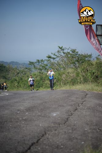 Race photo from Kelud Vertical Challenge 2024
