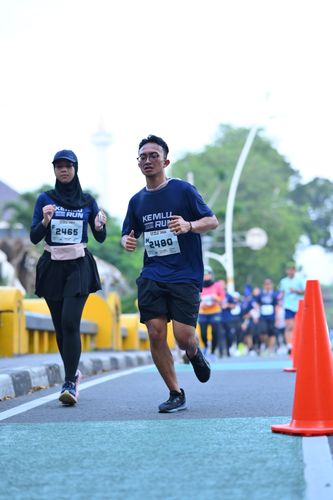 Race photo from KEMLU RUN 2025