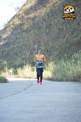 Race photo from Kelud Vertical Challenge 2024