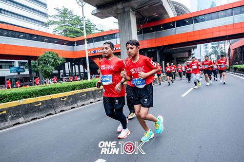 Race photo from ONE RUN 10K 2025