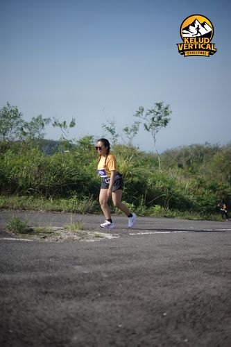 Race photo from Kelud Vertical Challenge 2024