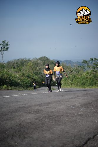 Race photo from Kelud Vertical Challenge 2024