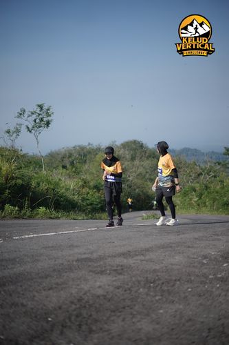 Race photo from Kelud Vertical Challenge 2024