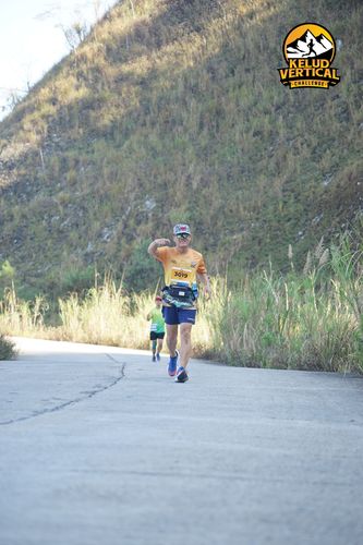 Race photo from Kelud Vertical Challenge 2024