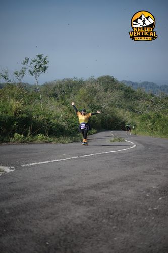 Race photo from Kelud Vertical Challenge 2024