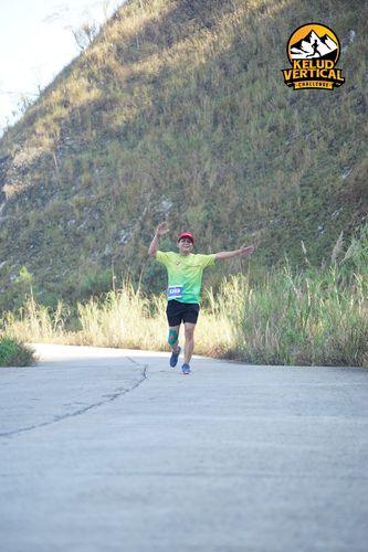 Race photo from Kelud Vertical Challenge 2024