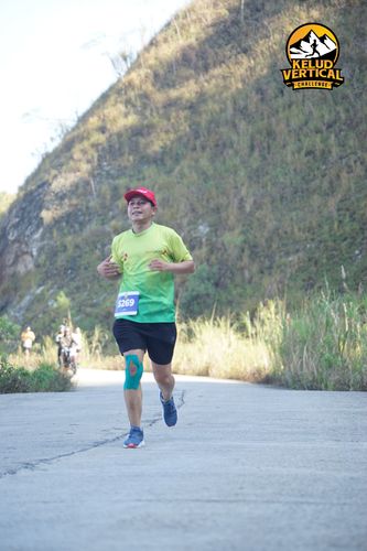Race photo from Kelud Vertical Challenge 2024