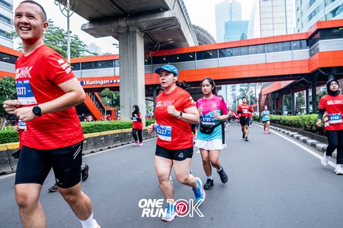 Race photo from ONE RUN 10K 2025