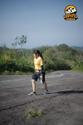 Race photo from Kelud Vertical Challenge 2024