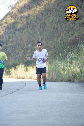 Race photo from Kelud Vertical Challenge 2024