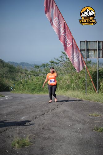 Race photo from Kelud Vertical Challenge 2024