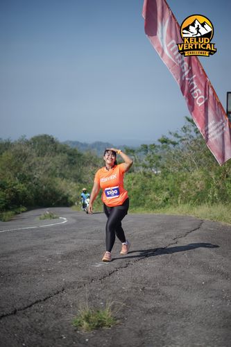 Race photo from Kelud Vertical Challenge 2024