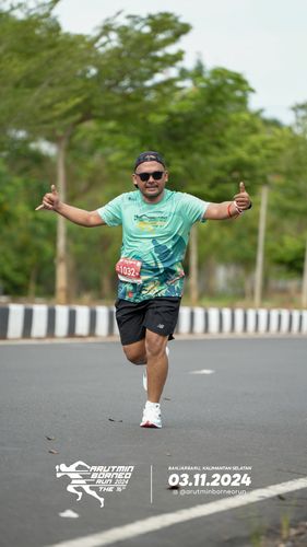 Race photo from Arutmin Borneo Run 2024