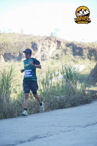 Race photo from Kelud Vertical Challenge 2024