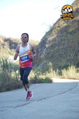 Race photo from Kelud Vertical Challenge 2024