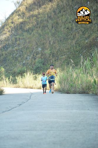 Race photo from Kelud Vertical Challenge 2024
