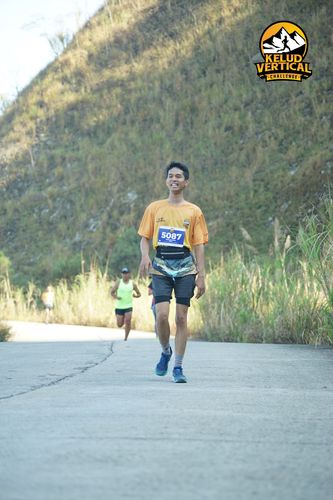Race photo from Kelud Vertical Challenge 2024
