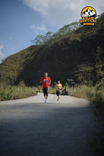 Race photo from Kelud Vertical Challenge 2024