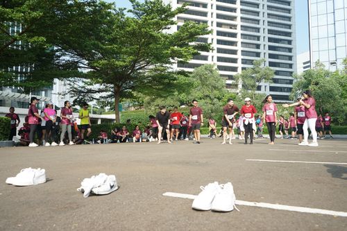 Race photo from Assurance Fun Run 2024