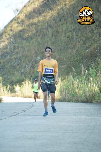 Race photo from Kelud Vertical Challenge 2024