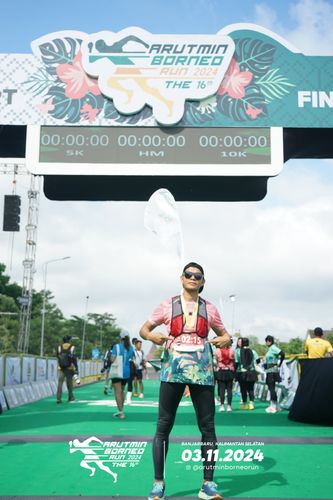 Race photo from Arutmin Borneo Run 2024