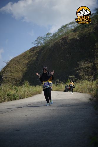Race photo from Kelud Vertical Challenge 2024