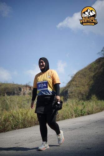 Race photo from Kelud Vertical Challenge 2024