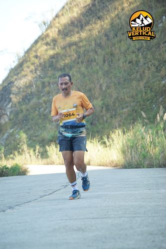 Race photo from Kelud Vertical Challenge 2024