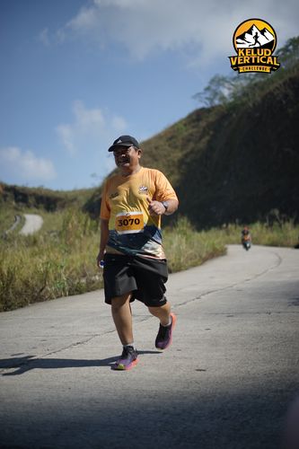 Race photo from Kelud Vertical Challenge 2024