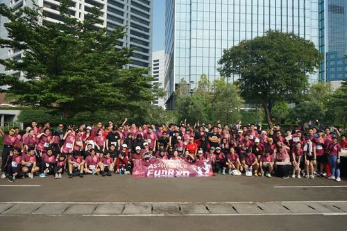 Race photo from Assurance Fun Run 2024