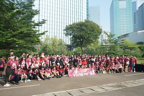 Race photo from Assurance Fun Run 2024