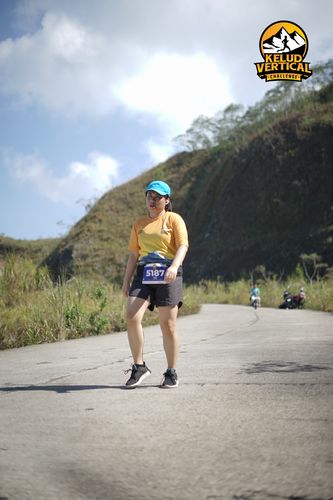 Race photo from Kelud Vertical Challenge 2024