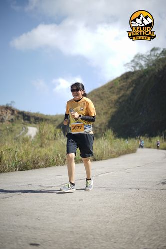 Race photo from Kelud Vertical Challenge 2024