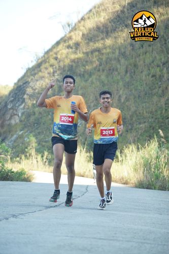 Race photo from Kelud Vertical Challenge 2024
