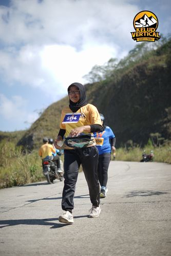 Race photo from Kelud Vertical Challenge 2024