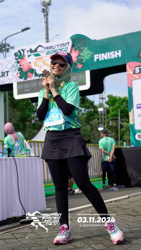 Race photo from Arutmin Borneo Run 2024