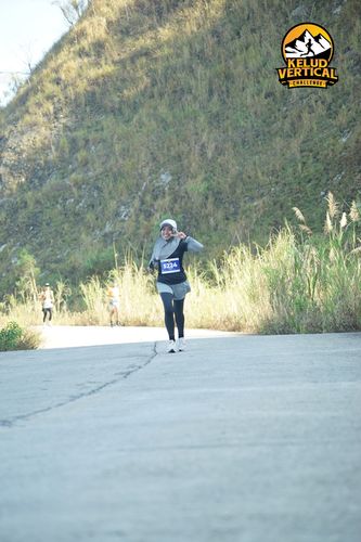 Race photo from Kelud Vertical Challenge 2024