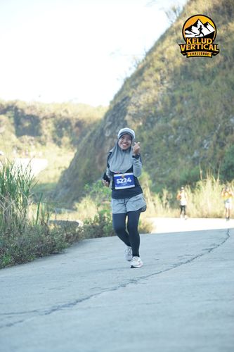 Race photo from Kelud Vertical Challenge 2024