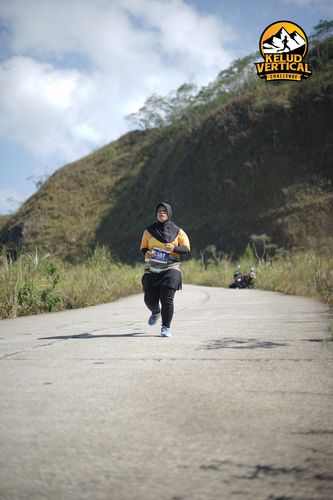 Race photo from Kelud Vertical Challenge 2024