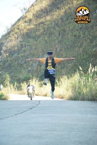Race photo from Kelud Vertical Challenge 2024