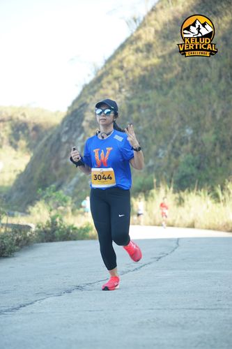 Race photo from Kelud Vertical Challenge 2024