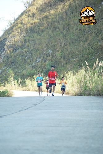 Race photo from Kelud Vertical Challenge 2024