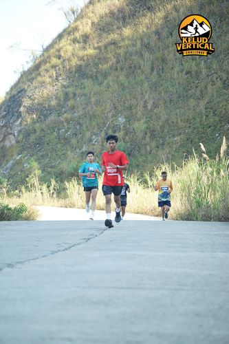 Race photo from Kelud Vertical Challenge 2024