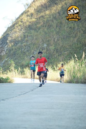 Race photo from Kelud Vertical Challenge 2024