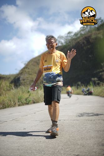 Race photo from Kelud Vertical Challenge 2024