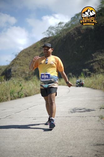 Race photo from Kelud Vertical Challenge 2024