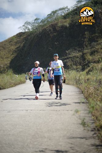 Race photo from Kelud Vertical Challenge 2024