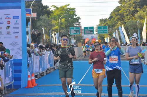 Race photo from Jabar Run 10K 2024