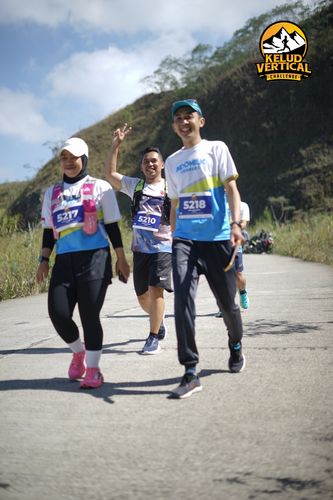 Race photo from Kelud Vertical Challenge 2024